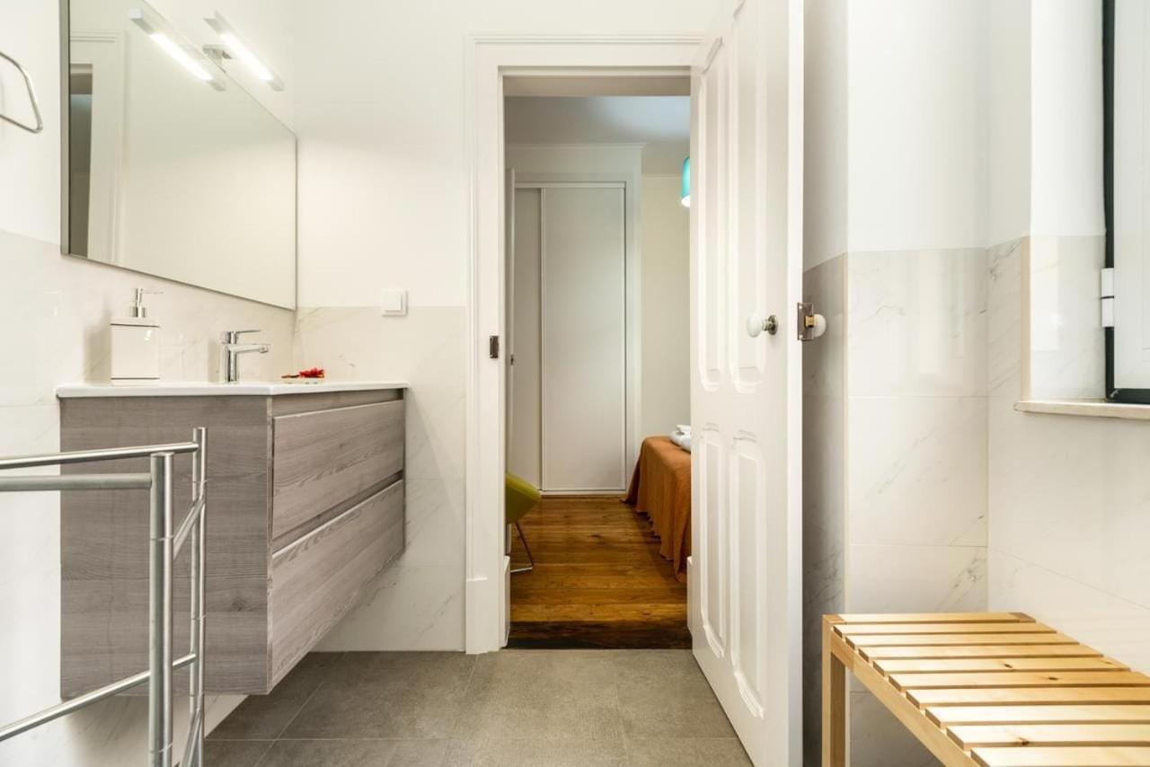 Groovy M2 R3 - Amazing Double With En-suite Bathroom Maison d'hôtes Lisboa