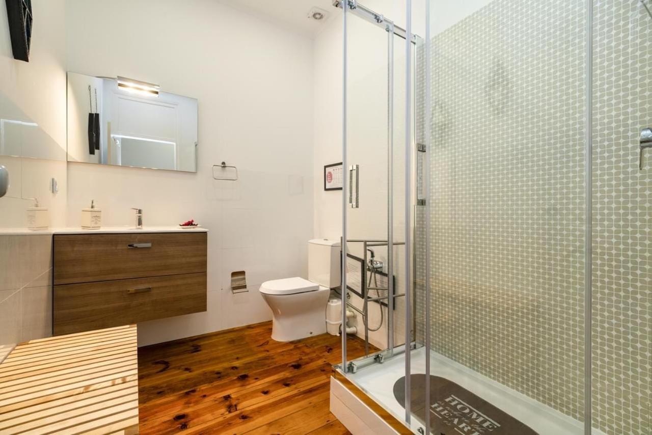 Maison d'hôtes Groovy M2 R3 - Amazing Double With En-suite Bathroom Lisboa